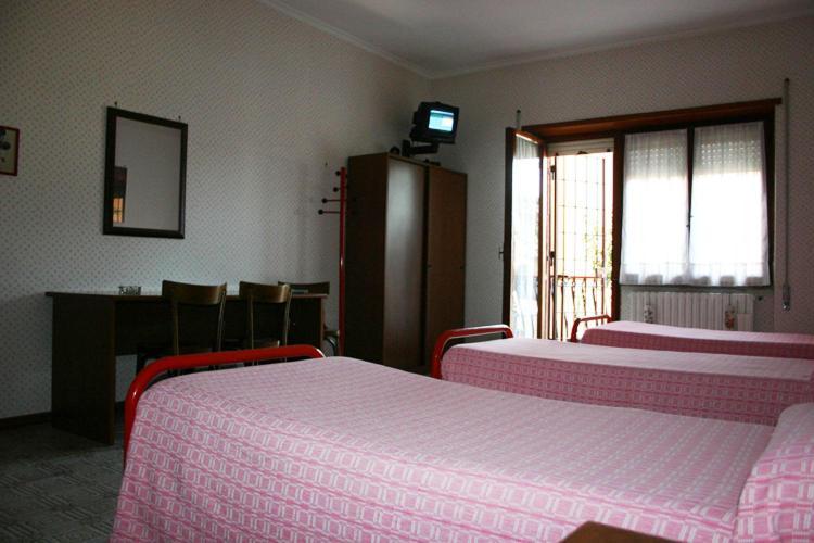 Albergo Anna Ciampino Szoba fotó
