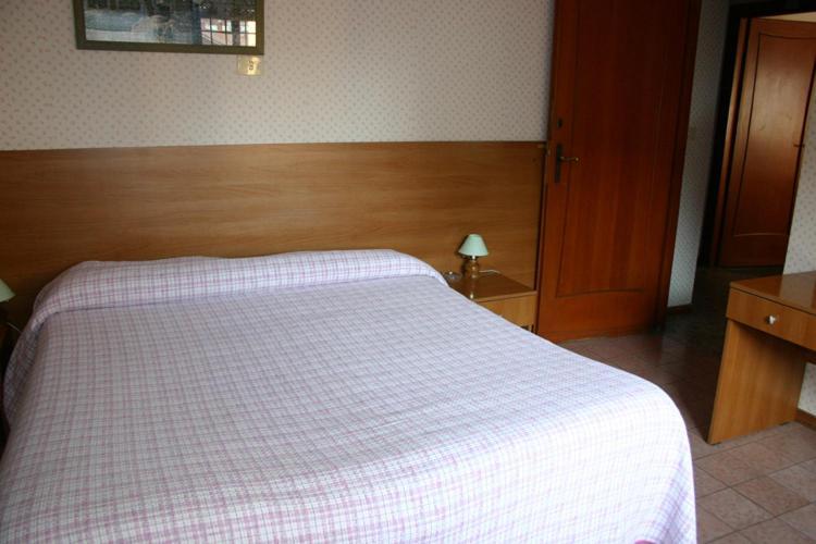Albergo Anna Ciampino Szoba fotó