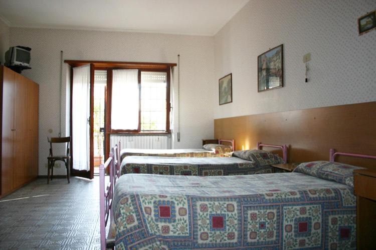Albergo Anna Ciampino Szoba fotó